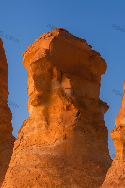 "Roter Stein, Blauer Raum" Nr° 10 (30 x 40 cm)